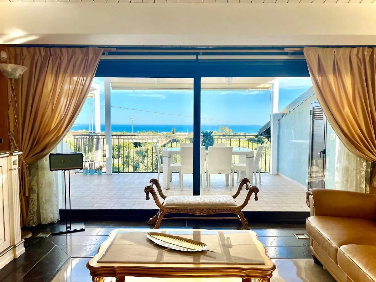 شقة Attico Elegante Vista Mare 