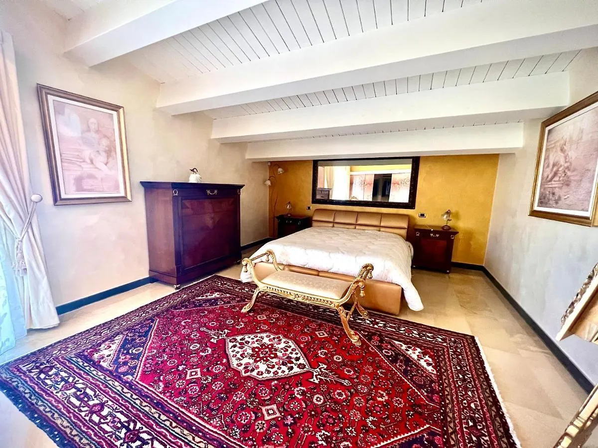 شقة Attico Elegante Vista Mare 
